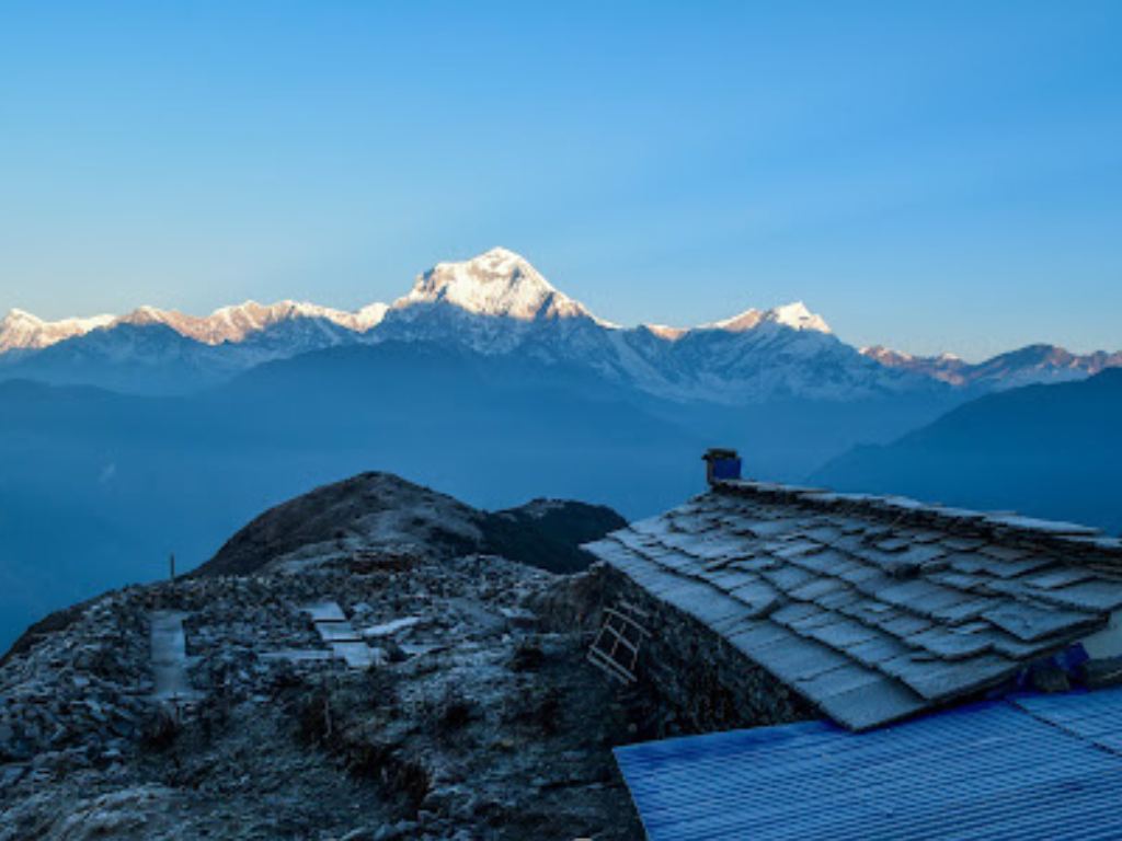 The open ridge at Khopra Danda in the Annapurna region
